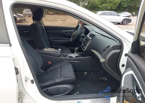 2016 Nissan Altima 2.5 из США, поврежденный, VIN 1N4AL3AP2GC204614